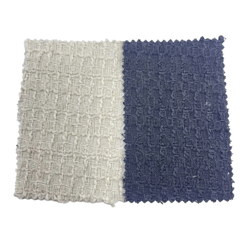 Kohokuvioidut mustavalkoiset villaiset tweed-kankaat takkeihin 3786